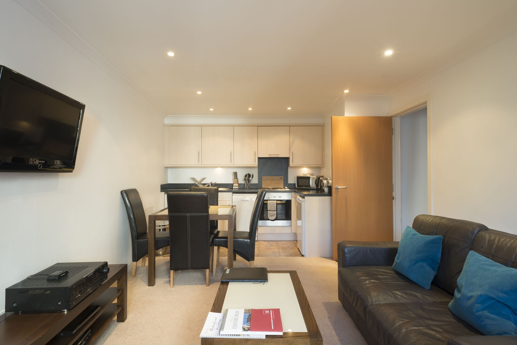 Fountain Court Apartments - Grove Executive Эдинбург Интерьер фото